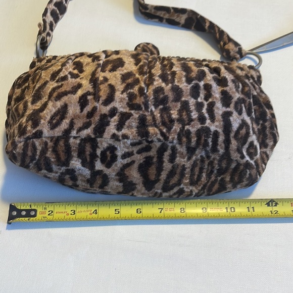Vintage Dolce & Gabbana leopard bag - Picture 9 of 13